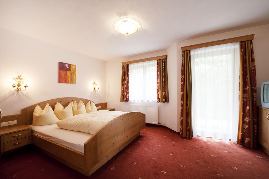 Appartements Michaela Neustift im Stubaital Eksteriør billede